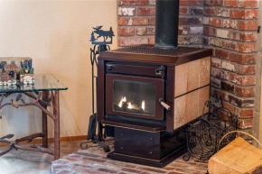 Cozy Ski-In Ski-Out Big Mountain Condo Whitefish